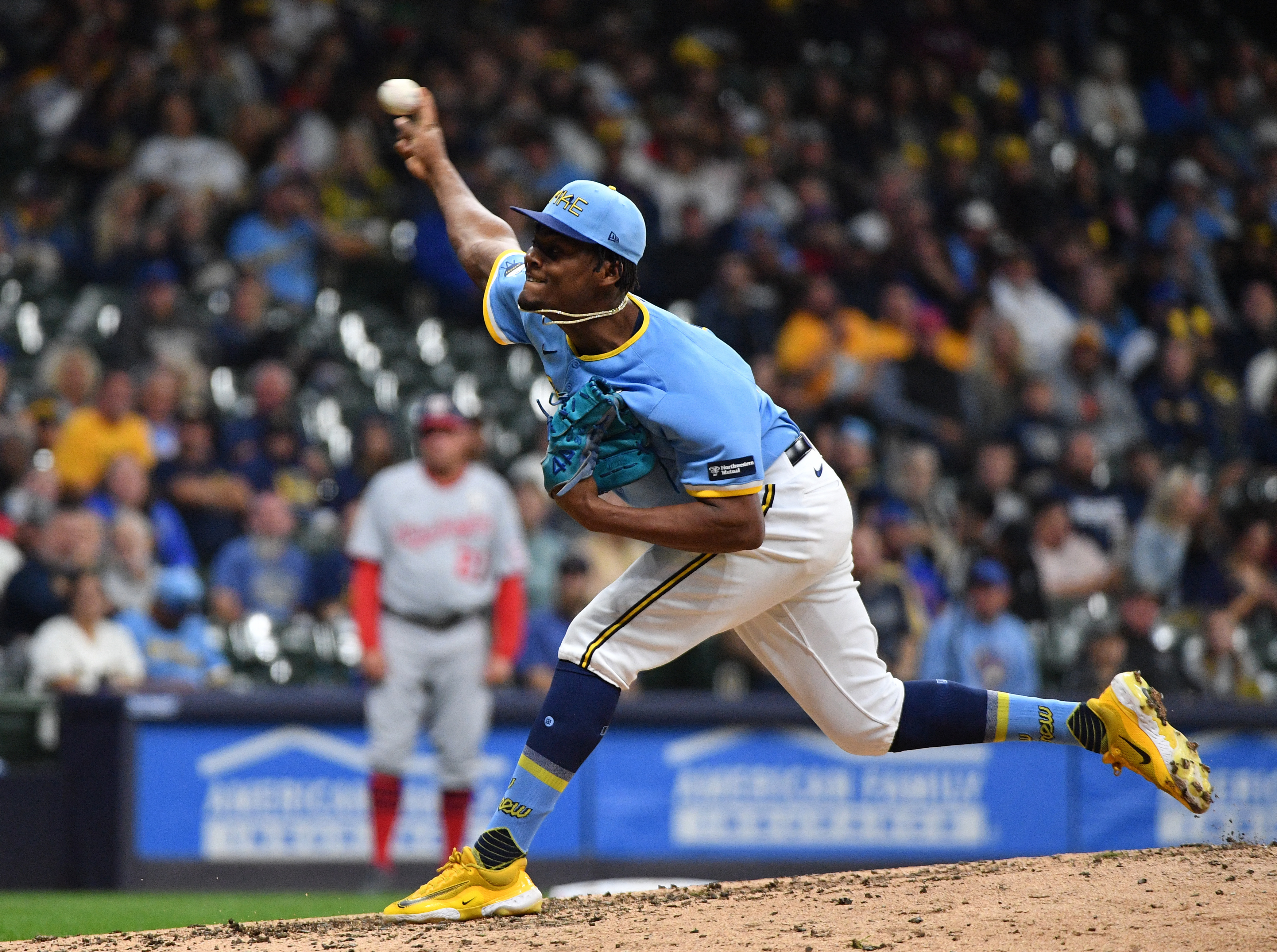 Brewers rally from 3-0 deficit, take down Nationals Wisconsin News