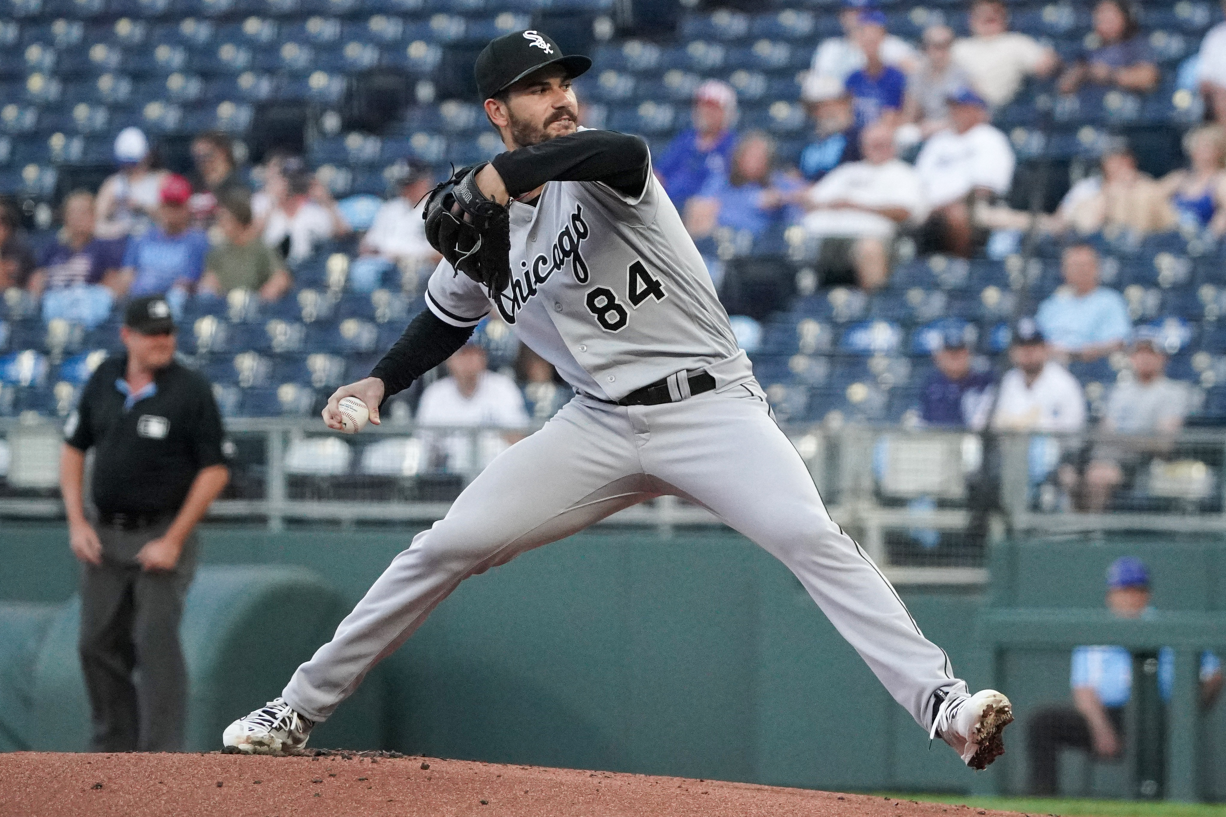 Royals get balk off win over White Sox after rallying from 6-0 deficit